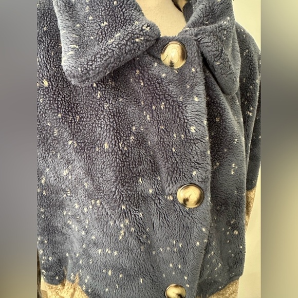 Country comfort Teddy Stylish Blue and Tan Women's Jacket XL Fleece - Picture 2 of 6